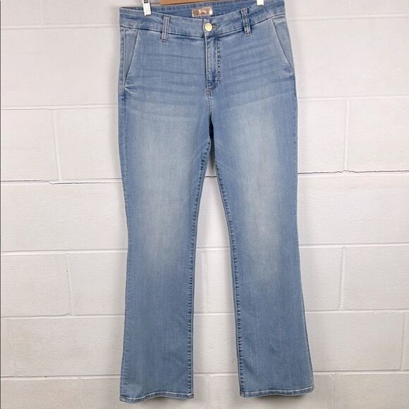 Kut from the Kloth women’s Natalie mid rise light wash trouser flare jean - Picture 1 of 5